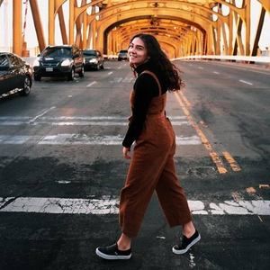 Meet your Posher, Marcela